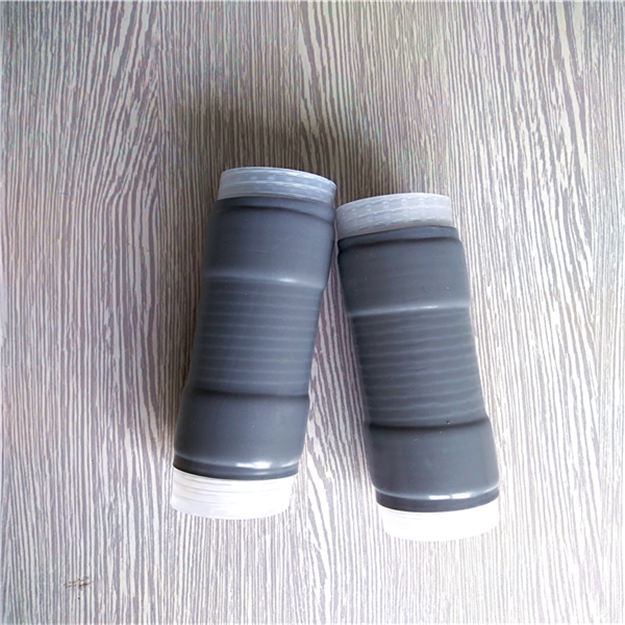 Retractable tube for communication cable